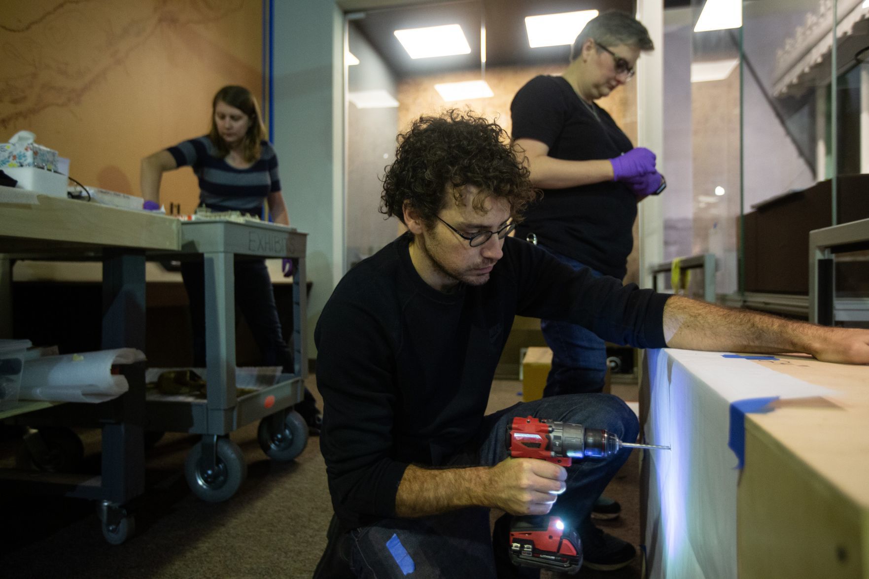 Exhibit team prepares for Mighty Missisippi opening
